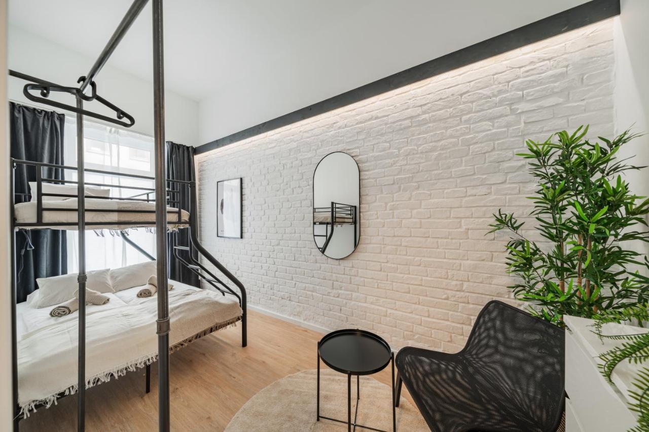 Chic Central City Rooms By Home2 Vienna Esterno foto