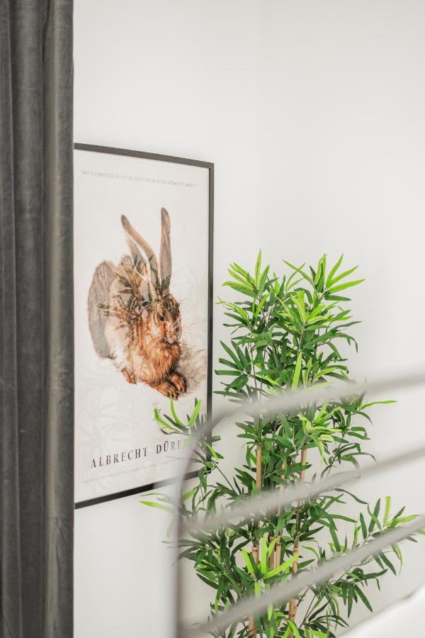 Chic Central City Rooms By Home2 Vienna Esterno foto